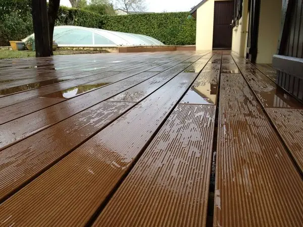 Création de terrasses bois composite