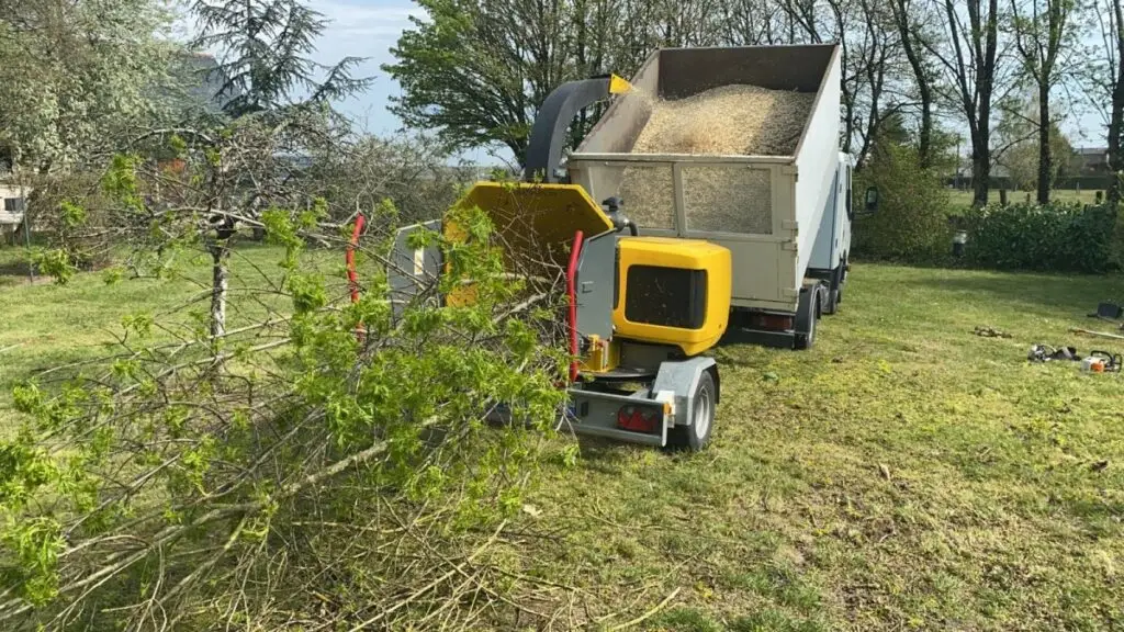 évacuation des déchets verts après le chantier